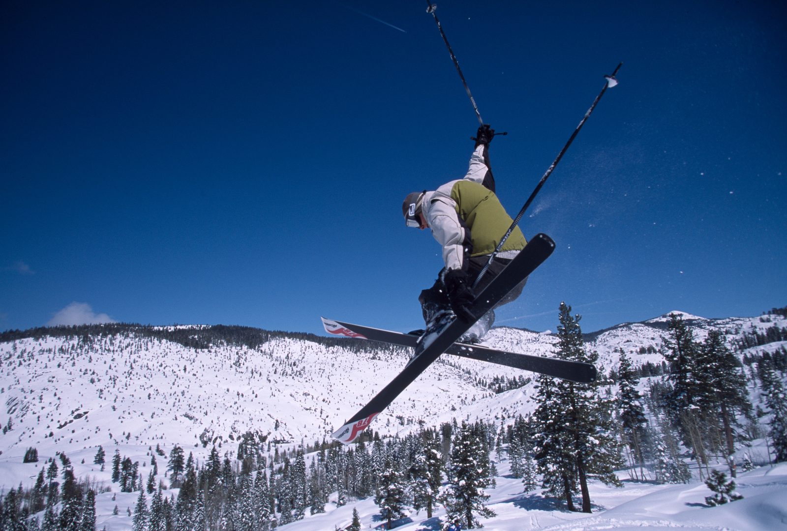 A skier at Dodge Ridge